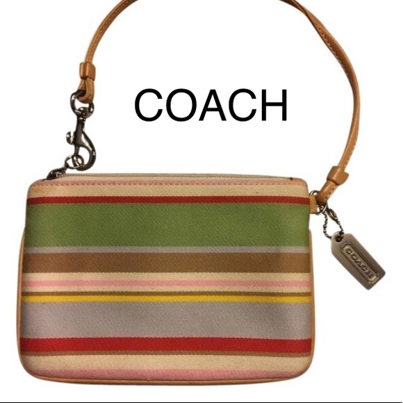 Coach Handbags - Coach Wristlet